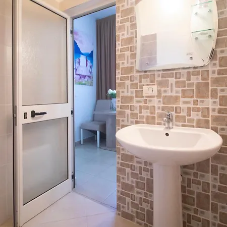 Princ Hotel 3*