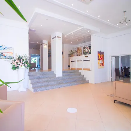 Hotel Princ Golem (Tirana)